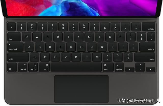 ipad蓝牙键盘哪个键是粘贴（手持iPad必学超详细教程）